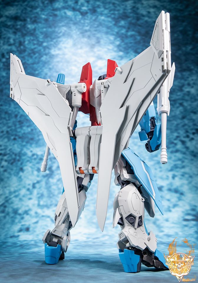 TT HongLi Model PF-01 Red Falcon T-Beast Starscream New